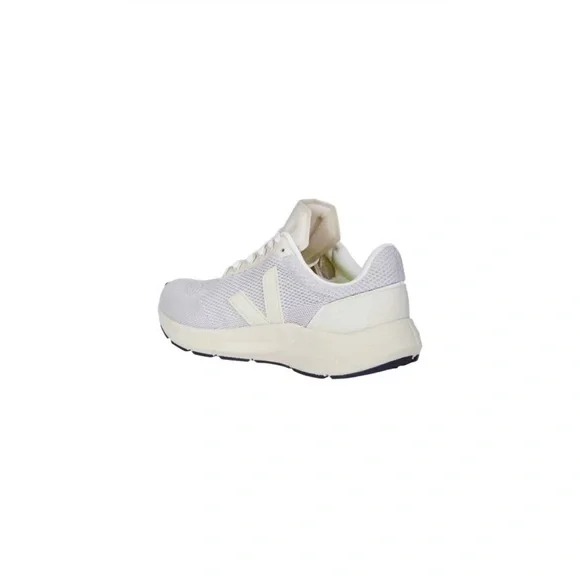Veja White and Cream Women's Sneakers - Picture 4 of 11